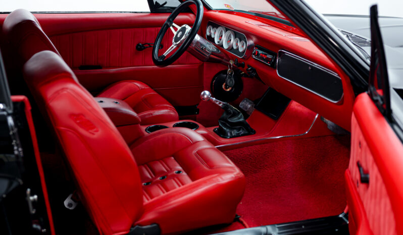 
								1965 Ford Mustang full									
