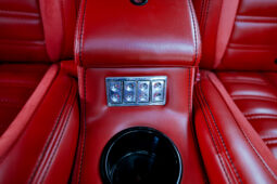 
										1965 Ford Mustang full									