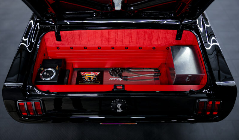 
								1965 Ford Mustang full									