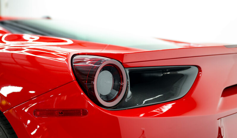 
								2017 Ferrari 488 GTB full									