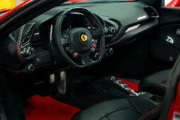
										2017 Ferrari 488 GTB full									