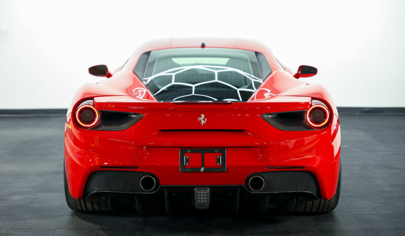
								2017 Ferrari 488 GTB full									