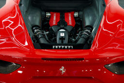 
										2017 Ferrari 488 GTB full									