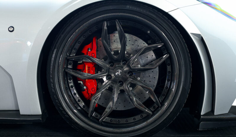 
								2019 Ferrari 812 Superfast N-largo full									