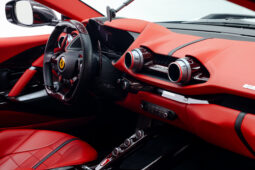 
										2019 Ferrari 812 Superfast N-largo full									