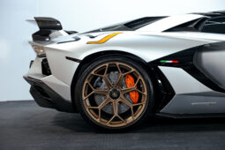 
										2021 Lamborghini SVJ full									