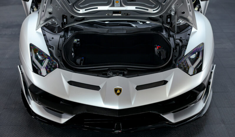 
								2021 Lamborghini SVJ full									