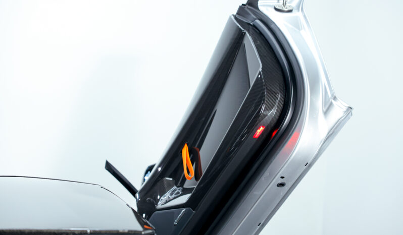 
								2021 Lamborghini SVJ full									