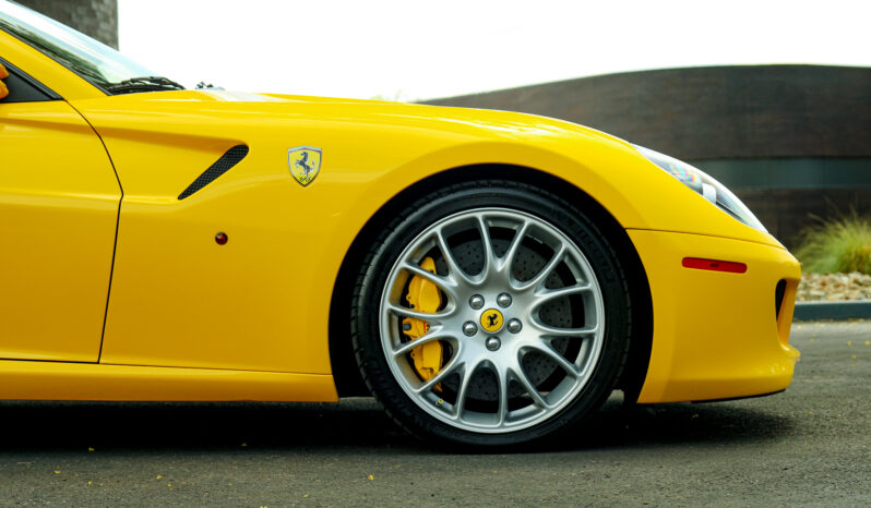 
								Ferrari 599 full									
