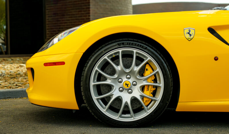 
								Ferrari 599 full									