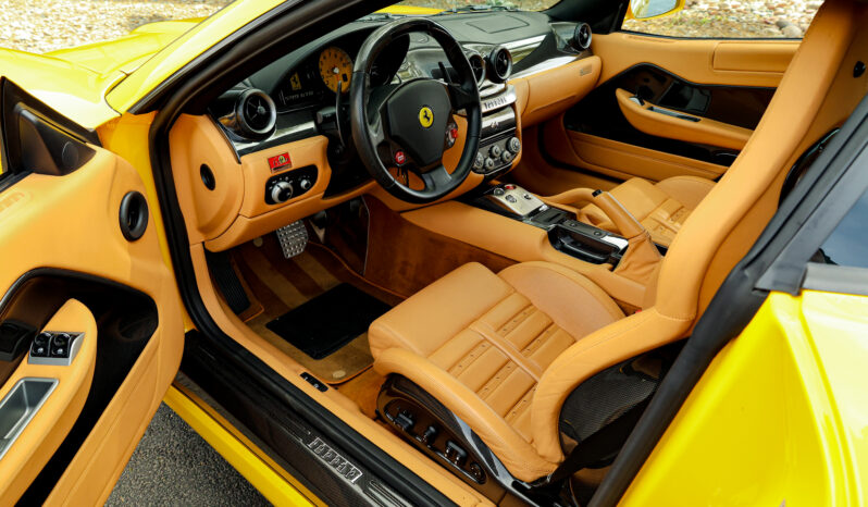 
								Ferrari 599 full									