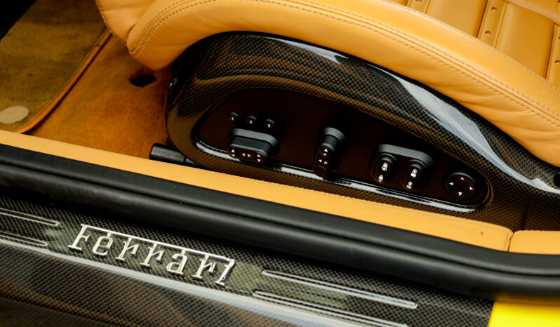 
								Ferrari 599 full									