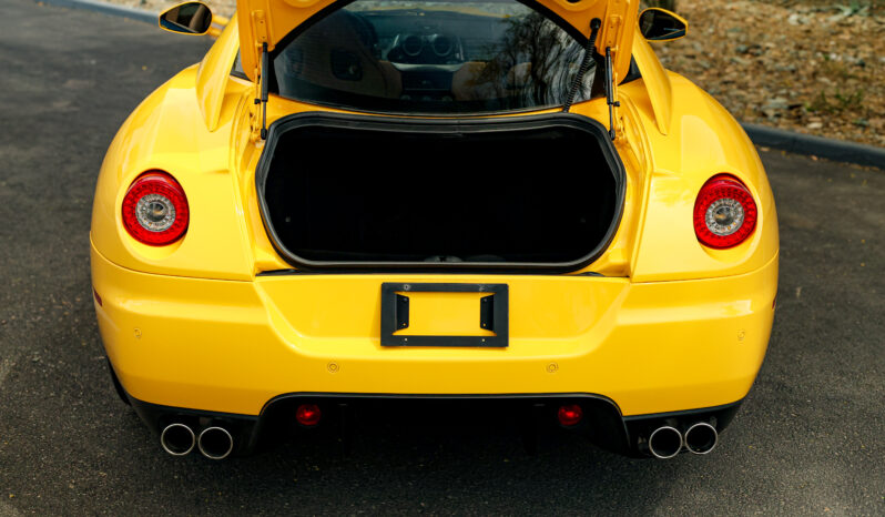 
								Ferrari 599 full									