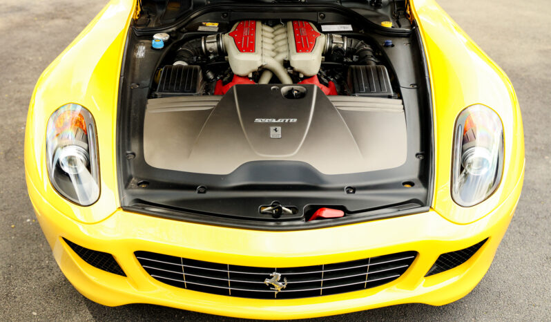 
								Ferrari 599 full									