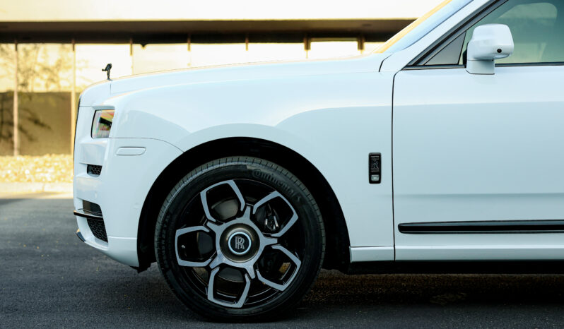 
								Rolls-Royce Cullinan 2021 full									