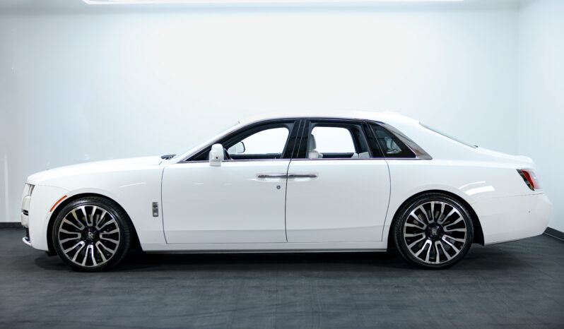 
								2023 Rolls Royce Ghost full									