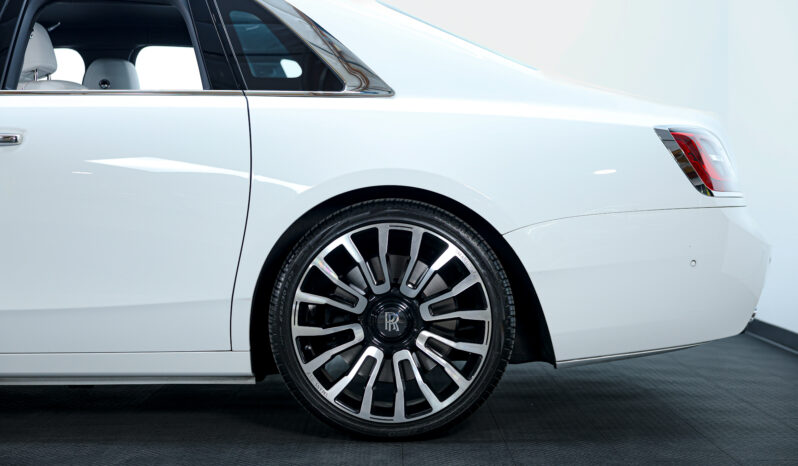 
								2023 Rolls Royce Ghost full									