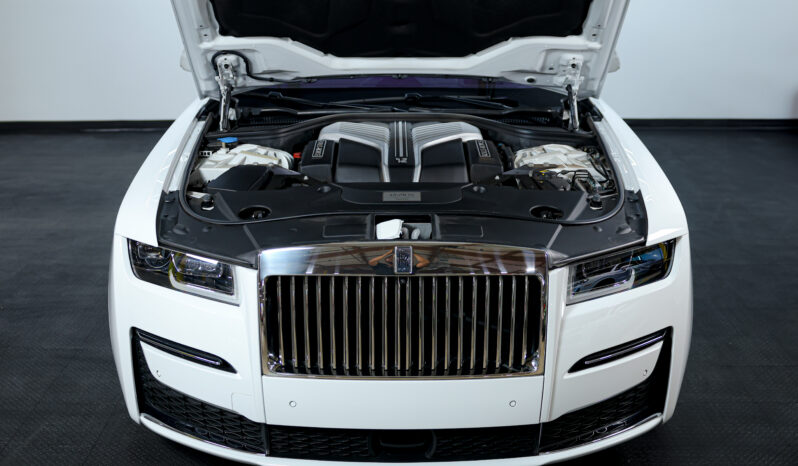 
								2023 Rolls Royce Ghost full									