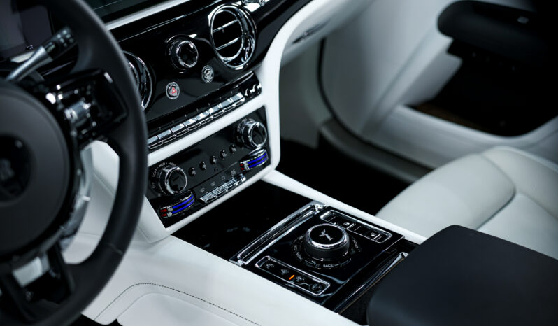 
								2023 Rolls Royce Ghost full									
