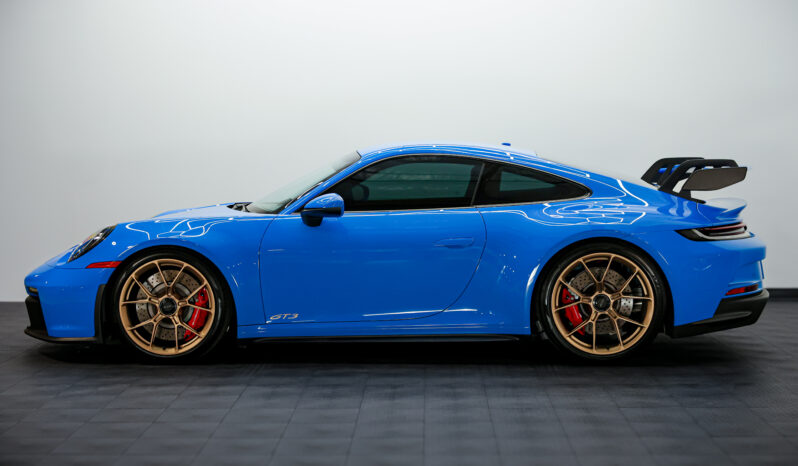 
								Porsche 911 2022 full									