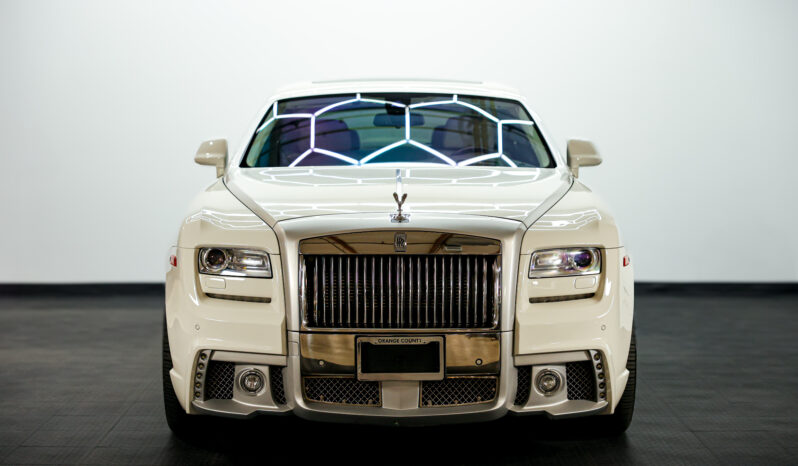 
								Rolls-Royce Ghost 2013 full									