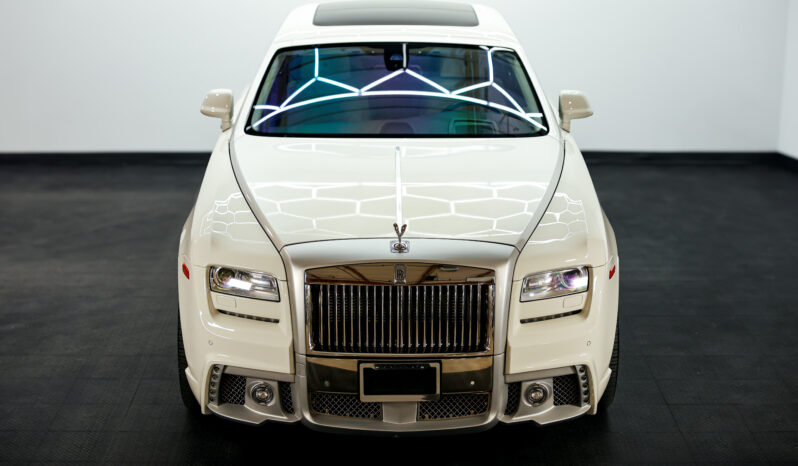 
								Rolls-Royce Ghost 2013 full									