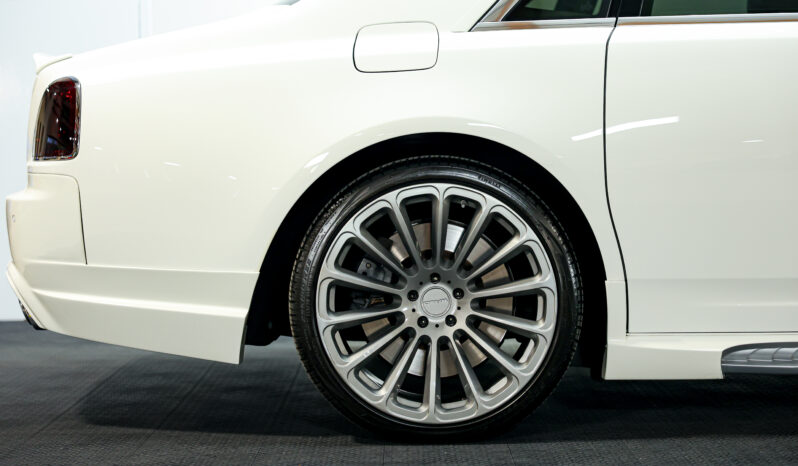 
								Rolls-Royce Ghost 2013 full									