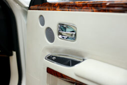 
										Rolls-Royce Ghost 2013 full									