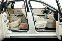 
										Rolls-Royce Ghost 2013 full									
