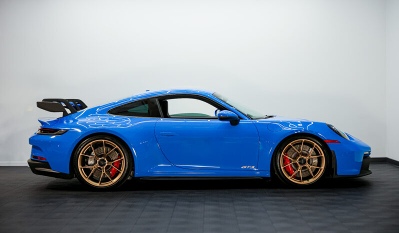 
								Porsche 911 2022 full									
