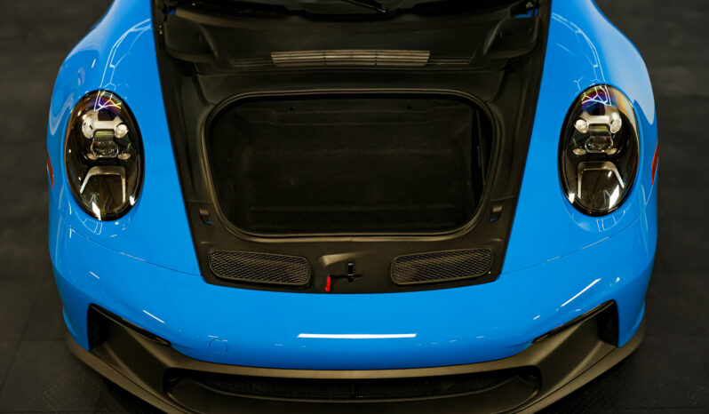 
								Porsche 911 2022 full									