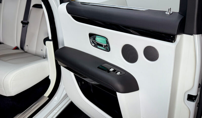 
								Rolls-Royce Ghost 2023 full									