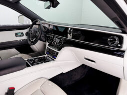 
										Rolls-Royce Ghost 2023 full									