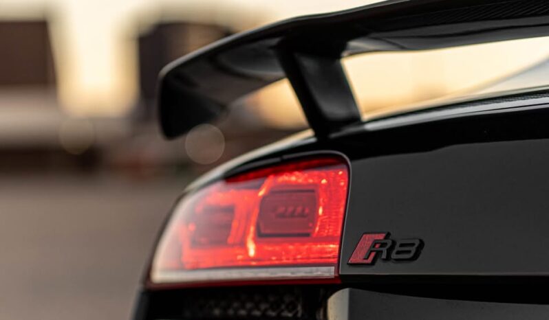 
								2012 Audi R8 full									