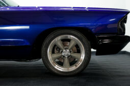 
										Pontiac Bonneville full									