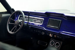 
										Pontiac Bonneville full									