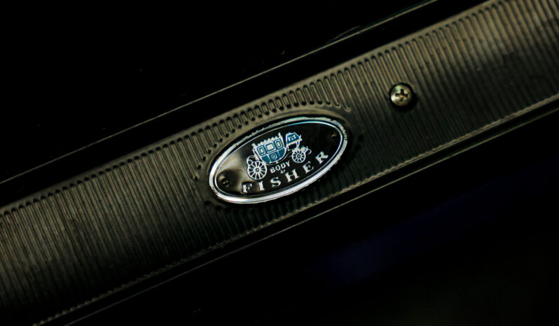 
								Pontiac Bonneville full									