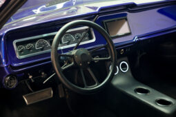 
										Pontiac Bonneville full									