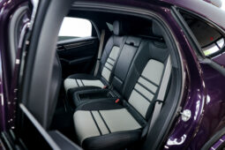 
										2022 Porsche Cayenne GTS full									