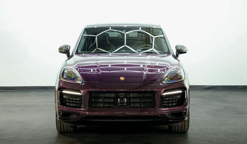 
								2022 Porsche Cayenne GTS full									