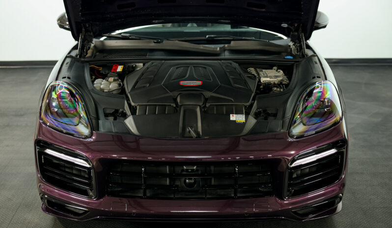 
								2022 Porsche Cayenne GTS full									
