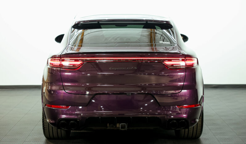 
								2022 Porsche Cayenne GTS full									