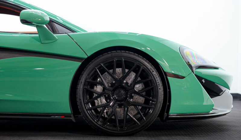 
								2016 Mclaren 570S full									