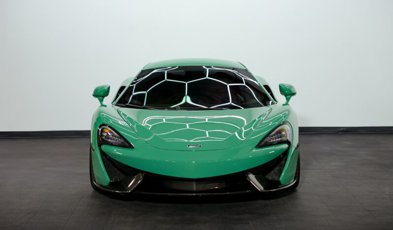 
								2016 Mclaren 570S full									