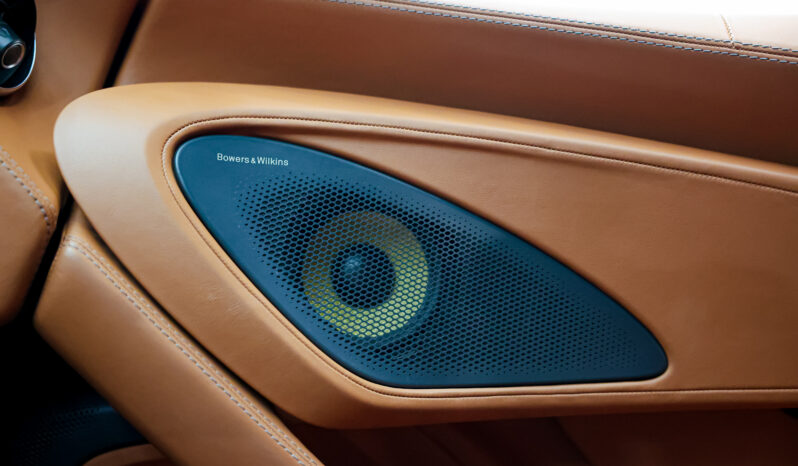 
								2016 Mclaren 570S full									