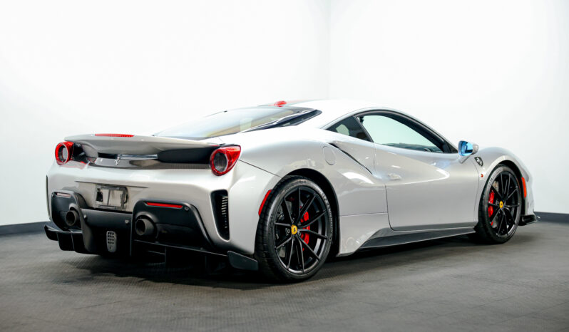 
								2019 Ferrari 488 Pista full									