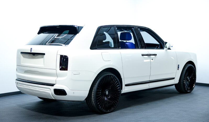 
								2020 Rolls Royce Cullinan full									
