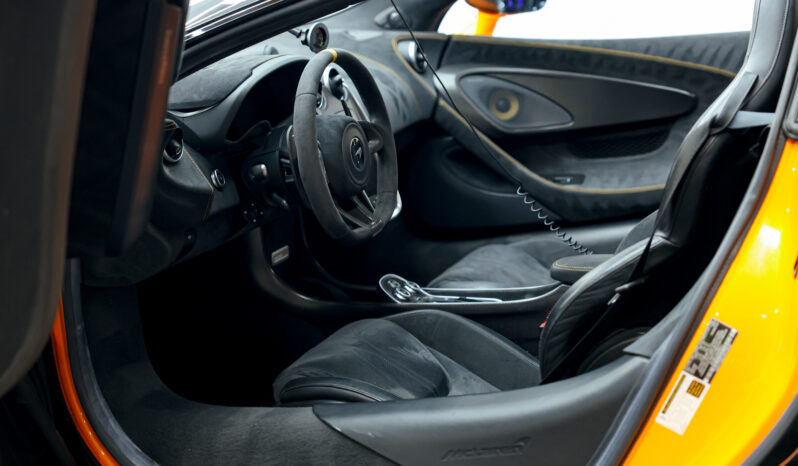 
								2020 McLaren 600LT full									