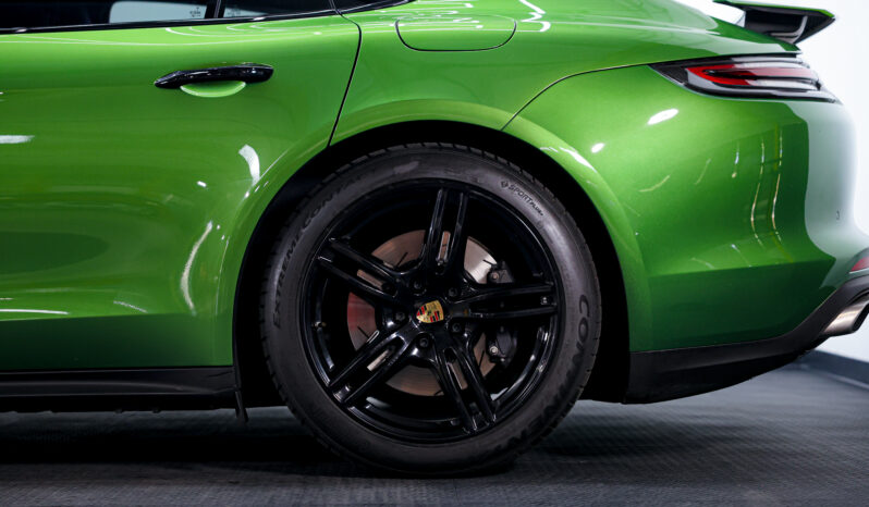 
								2019 Porsche Panamera E Hybrid full									
