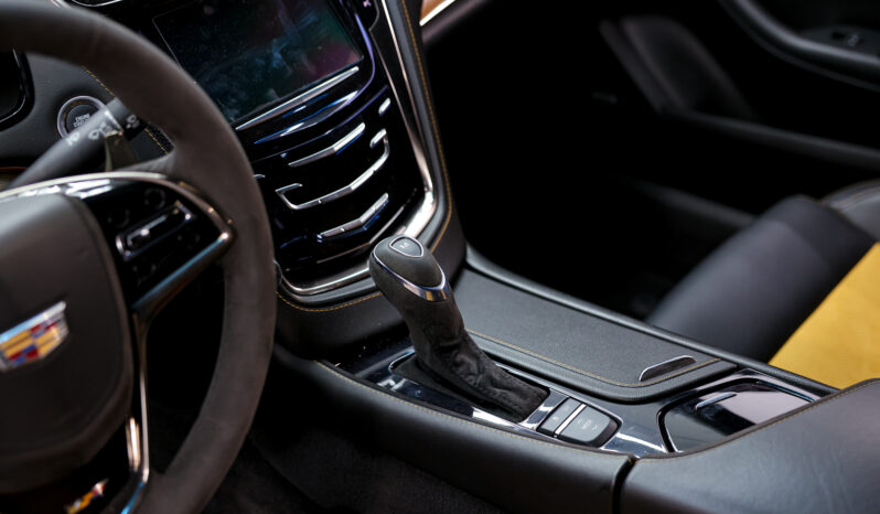 
								2016 Cadillac CTS V full									